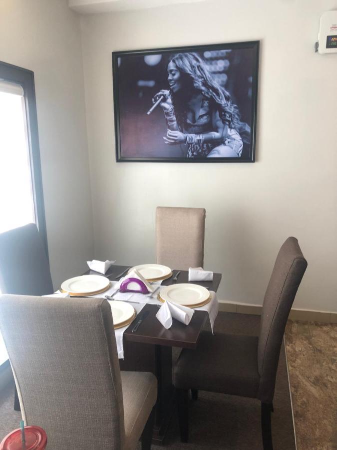 Mobushipe 莫兹1号行政旅馆酒店 外观 照片