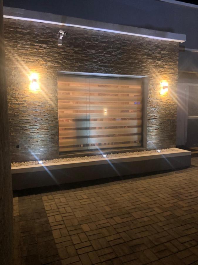 Mobushipe 莫兹1号行政旅馆酒店 外观 照片
